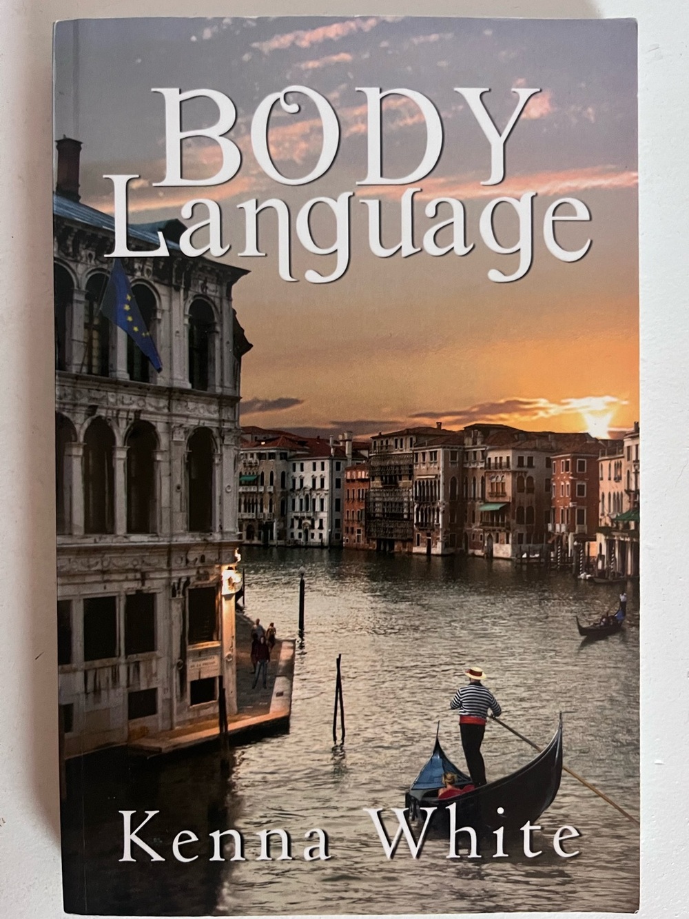 Body Language by Kenna White - Paperback 2010